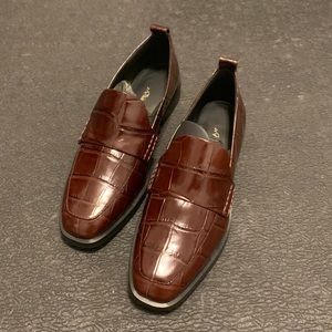 Phillip Lim Alexa loafer (SHF9-T6030CR). NIB.